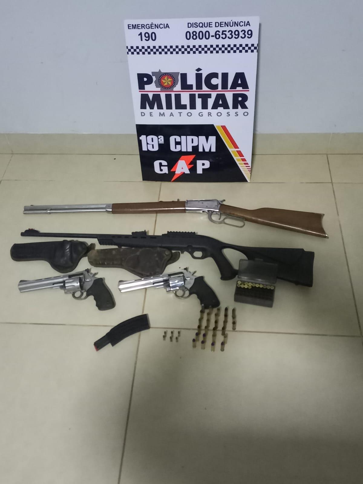 QUERÊNCIA- Policia Militar do 19ª CIPM GAP apreende suspeitos com armas de fogo em bloquei na rodovia MT109