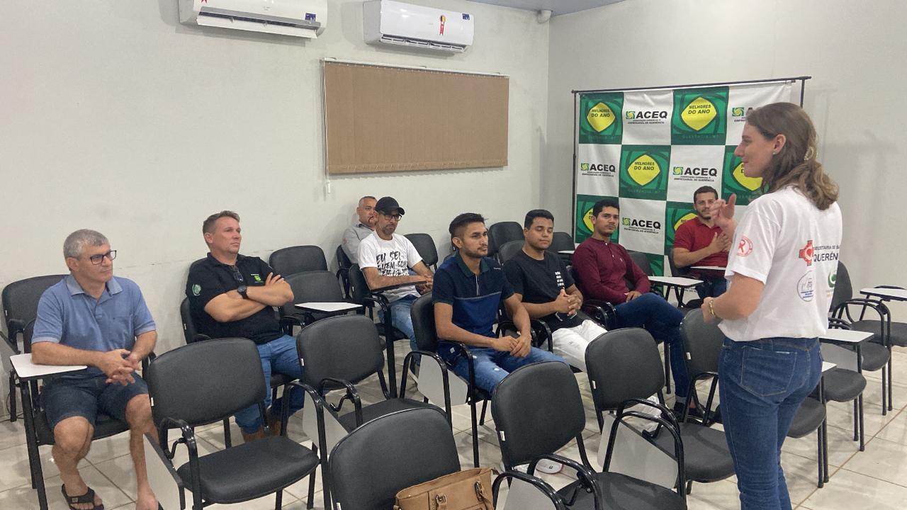 ACEQ realiza Palestra Novembro Azul