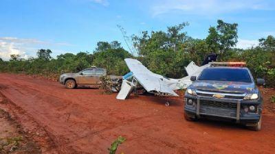 GEFRON: Avião cai e polícia encontra mais de 450 kg de droga em MT