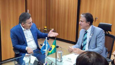 EM BRASÍLIA: Em reunião com ministro, governador avança na criação de curso de Medicina no Araguaia (MT)