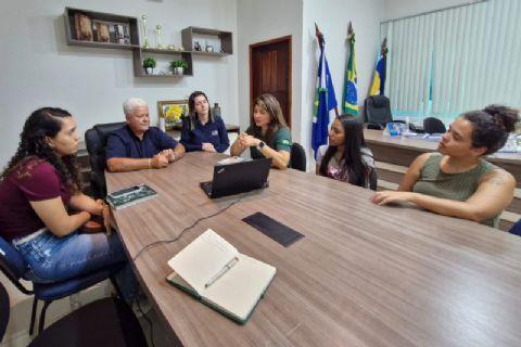 Defensoria alinha com prefeito doação de terreno para construção de sede própria em Vila Rica