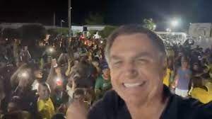 VISITA A CAPITAL: Bolsonaro vai fazer atos com aliados na praça 8 de abril em Cuiabá