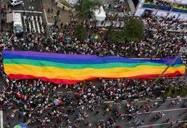 Projeto tenta impedir presença de crianças em parada e eventos LGBT+ em MT