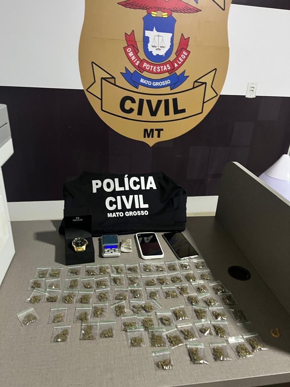 Polícia Civil Realiza Ação e Prende Suspeita de Tráfico em Local Conhecido por Venda de Drogas.