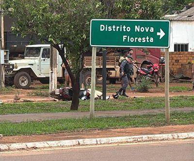 Mulher morre após perder o controle de motocicleta e colidir com placa de trânsito em Porto Alegre do Norte (MT)