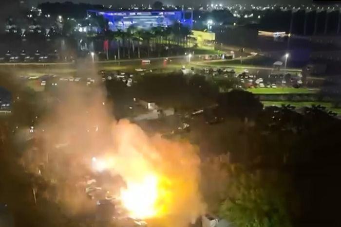 Veja o que se sabe sobre as explosões na Praça dos Três Poderes